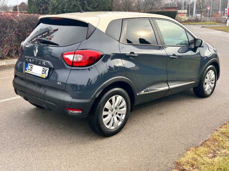 Renault Captur 1.5 dci, снимка 3 - Автомобили и джипове - 48488272