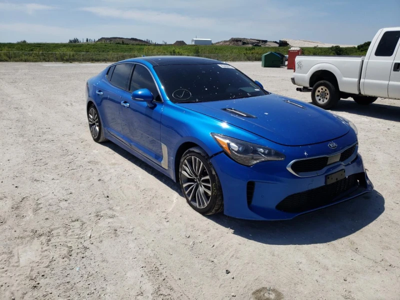 Kia Stinger PREMIUM , снимка 1 - Автомобили и джипове - 48567912