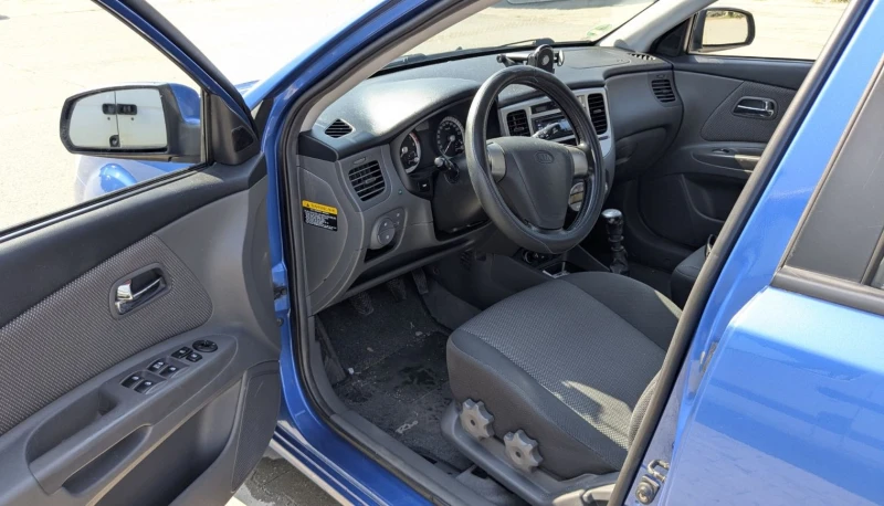 Kia Rio 1.4, снимка 6 - Автомобили и джипове - 51467138