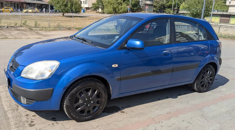Kia Rio 1.4, снимка 2 - Автомобили и джипове - 51467138