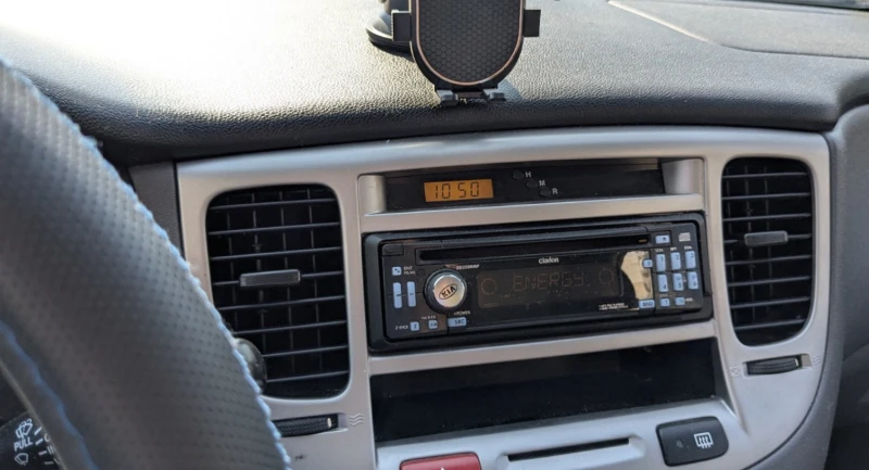 Kia Rio 1.4, снимка 11 - Автомобили и джипове - 51467138