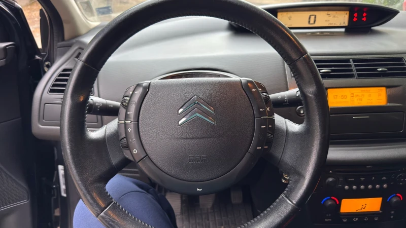 Citroen C4 1.6HDI, снимка 9 - Автомобили и джипове - 51869149