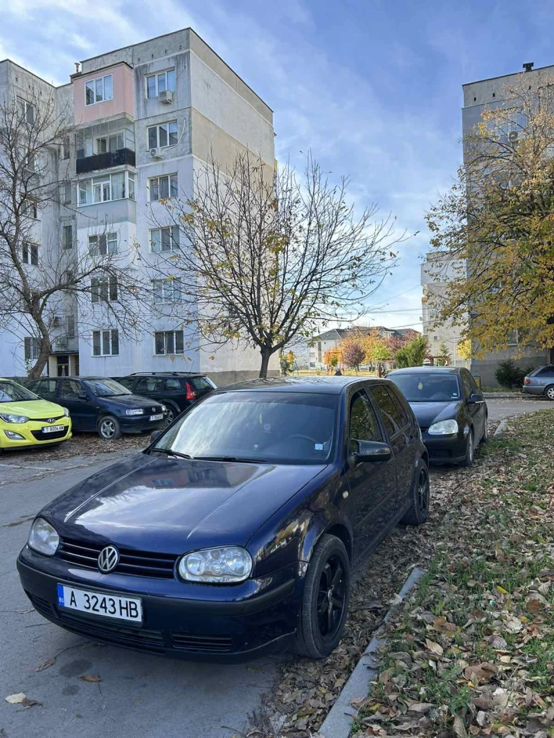 VW Golf 1.9 TDI, снимка 3 - Автомобили и джипове - 53177135