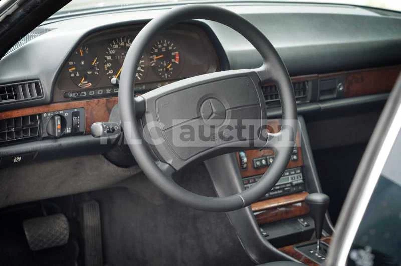 Mercedes-Benz S 560 SEC560 , снимка 9 - Автомобили и джипове - 54417216