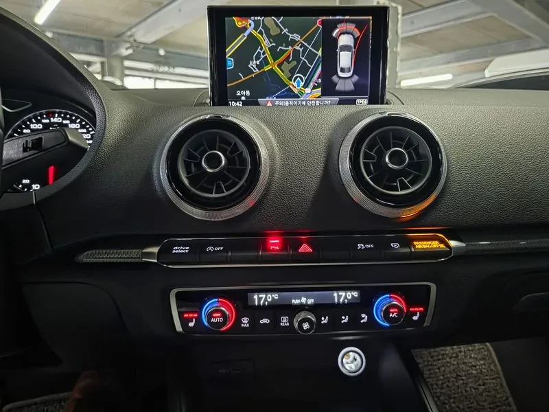 Audi A3 40 Tfsi 8V, снимка 16 - Автомобили и джипове - 55389531