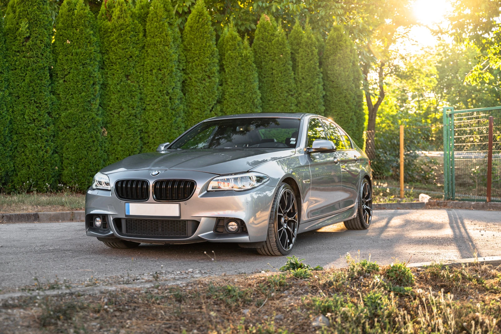 BMW 535 Xdrive, бензин, facelift, БАРТЕР, снимка 2 - Автомобили и джипове - 52570354