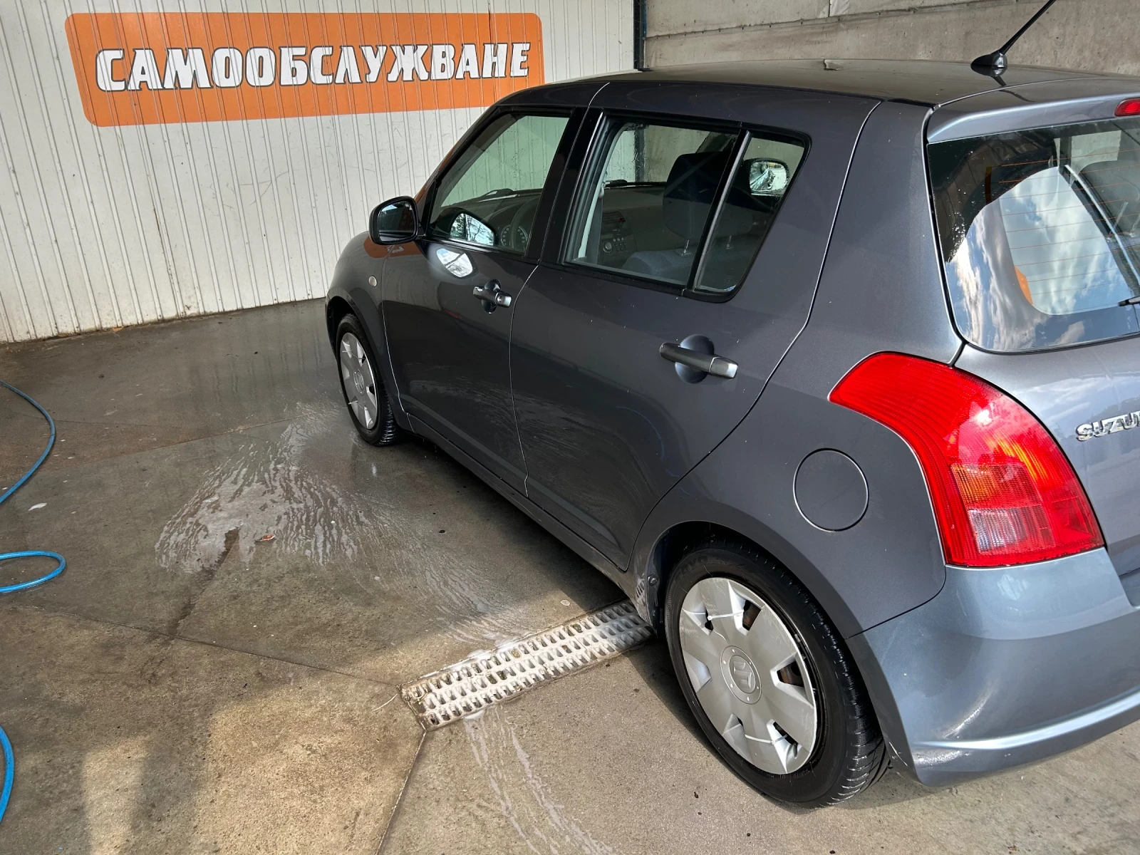 Suzuki Swift 1.3 - изображение 4