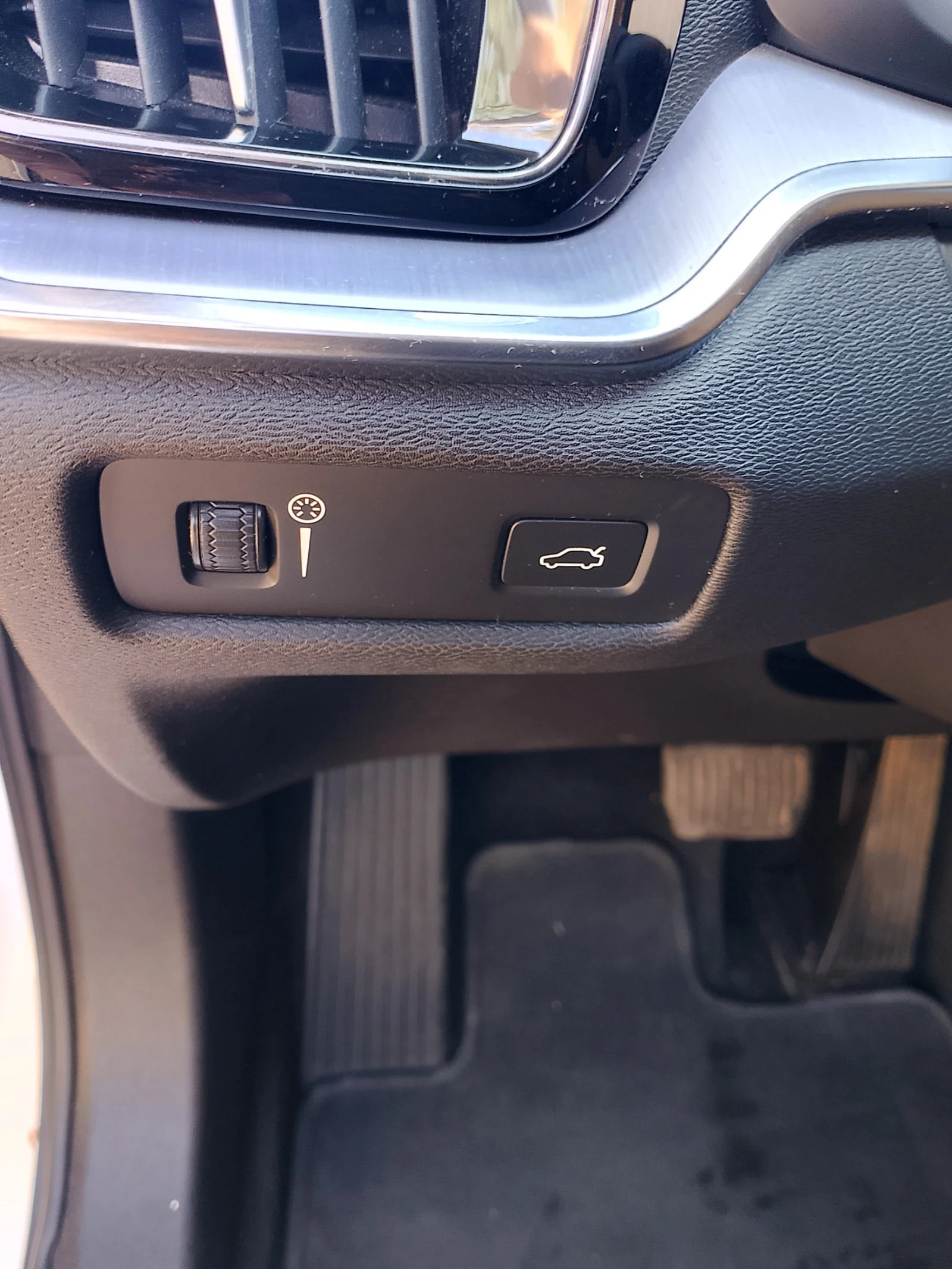 Volvo V60 2.0 B3 Mild Hibrid-163�� | Mobile.bg � ����������� 14