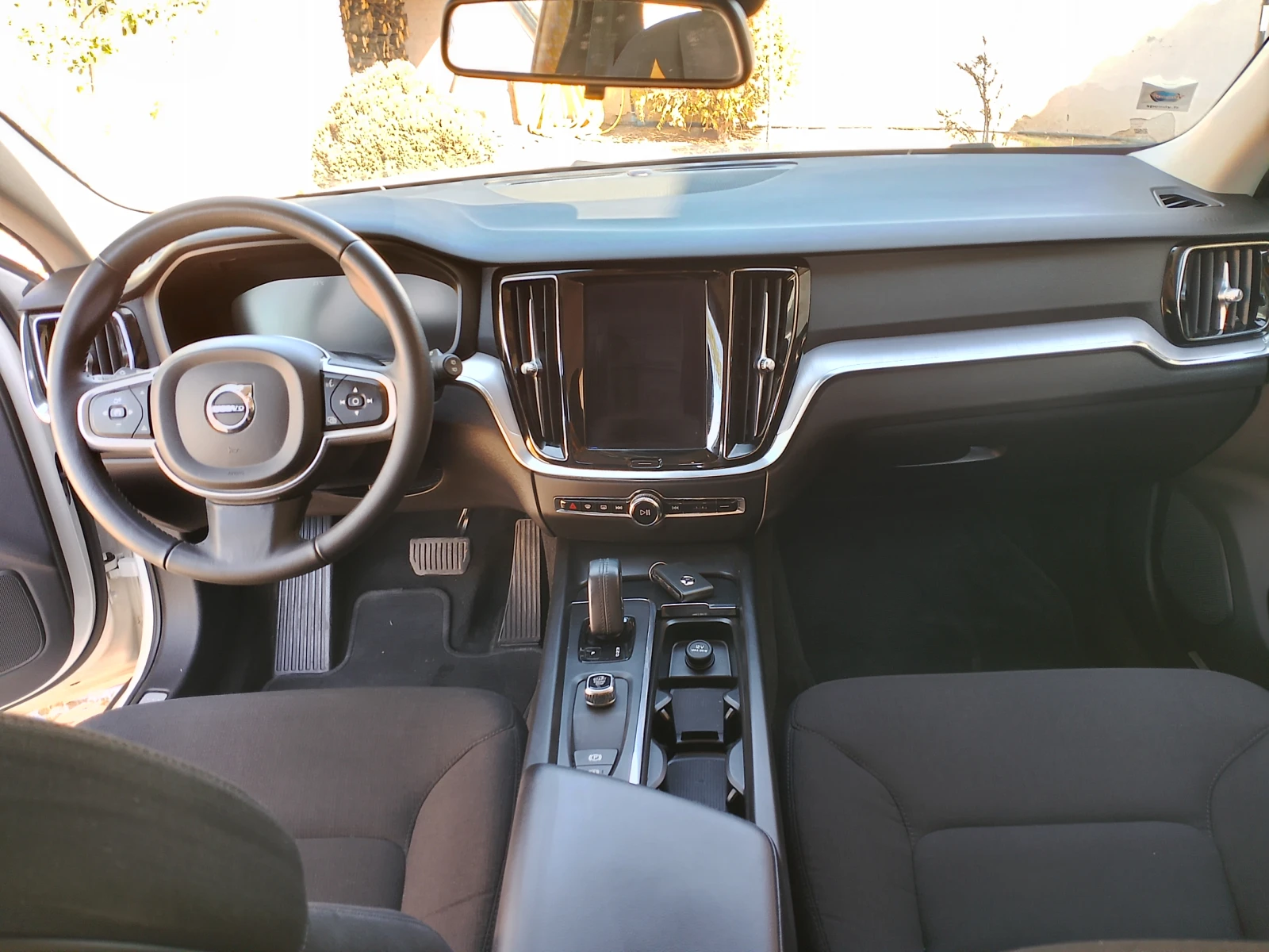 Volvo V60 2.0 B3 Mild Hibrid-163�� | Mobile.bg � ����������� 11