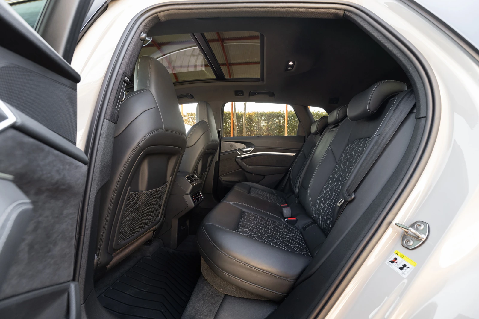 Audi E-Tron 55 S-line 95 /*  * DIGITAL* PANO* | Mobile.bg   12