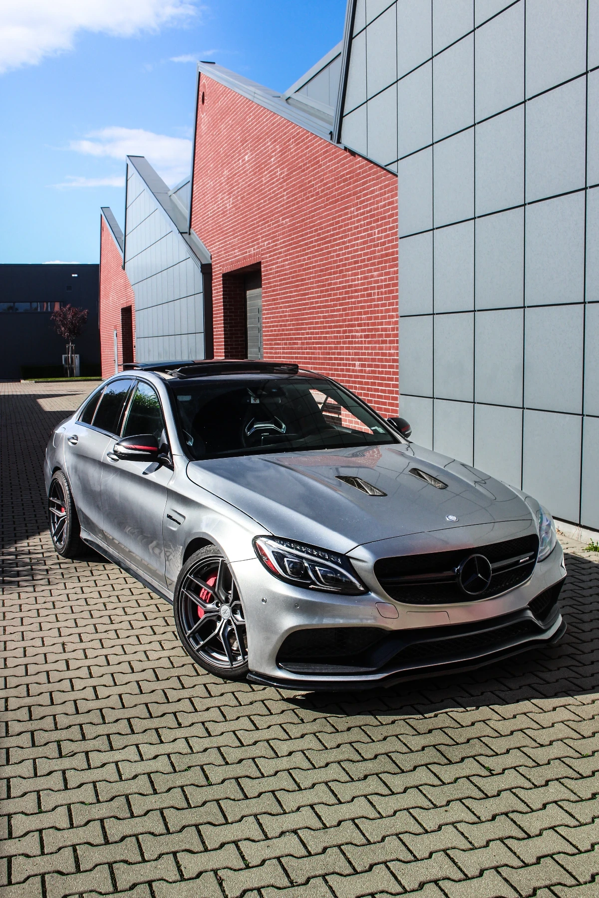 Mercedes-Benz C 63 AMG C63S Edition One Лизинг - изображение 6