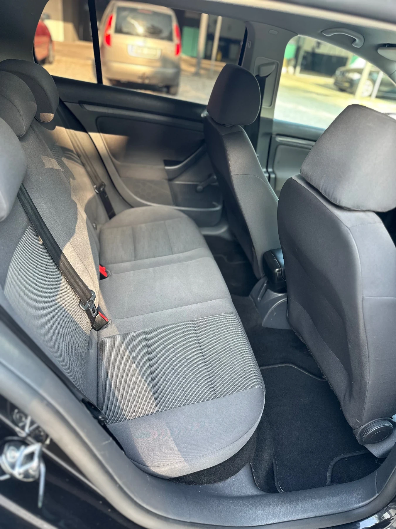 VW Golf  - изображение 10