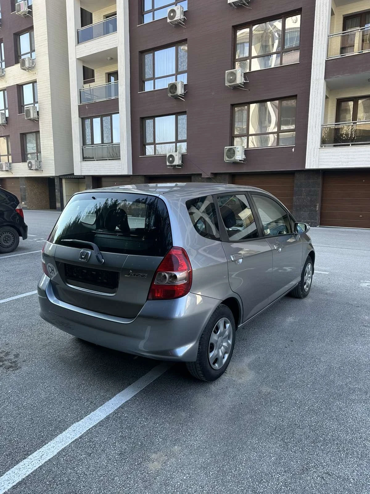 Honda Jazz Facelift 1.4 - изображение 4