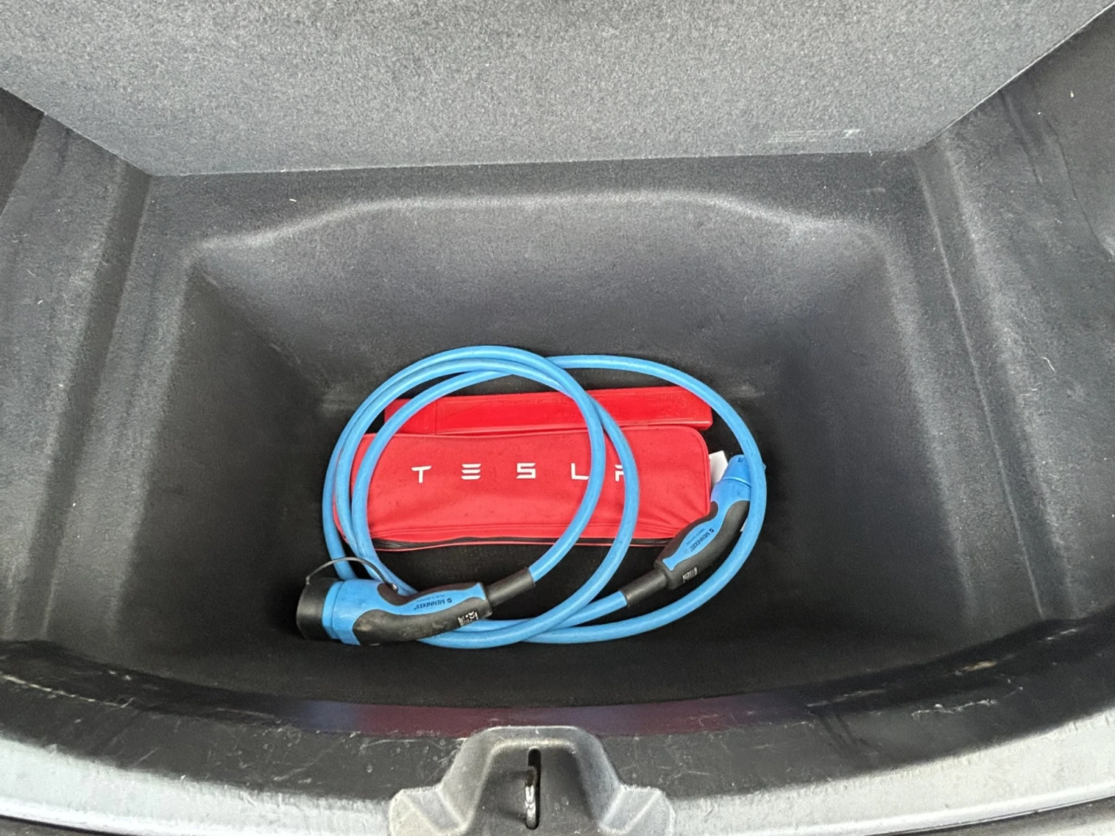 Tesla Model 3  44   | Mobile.bg   11