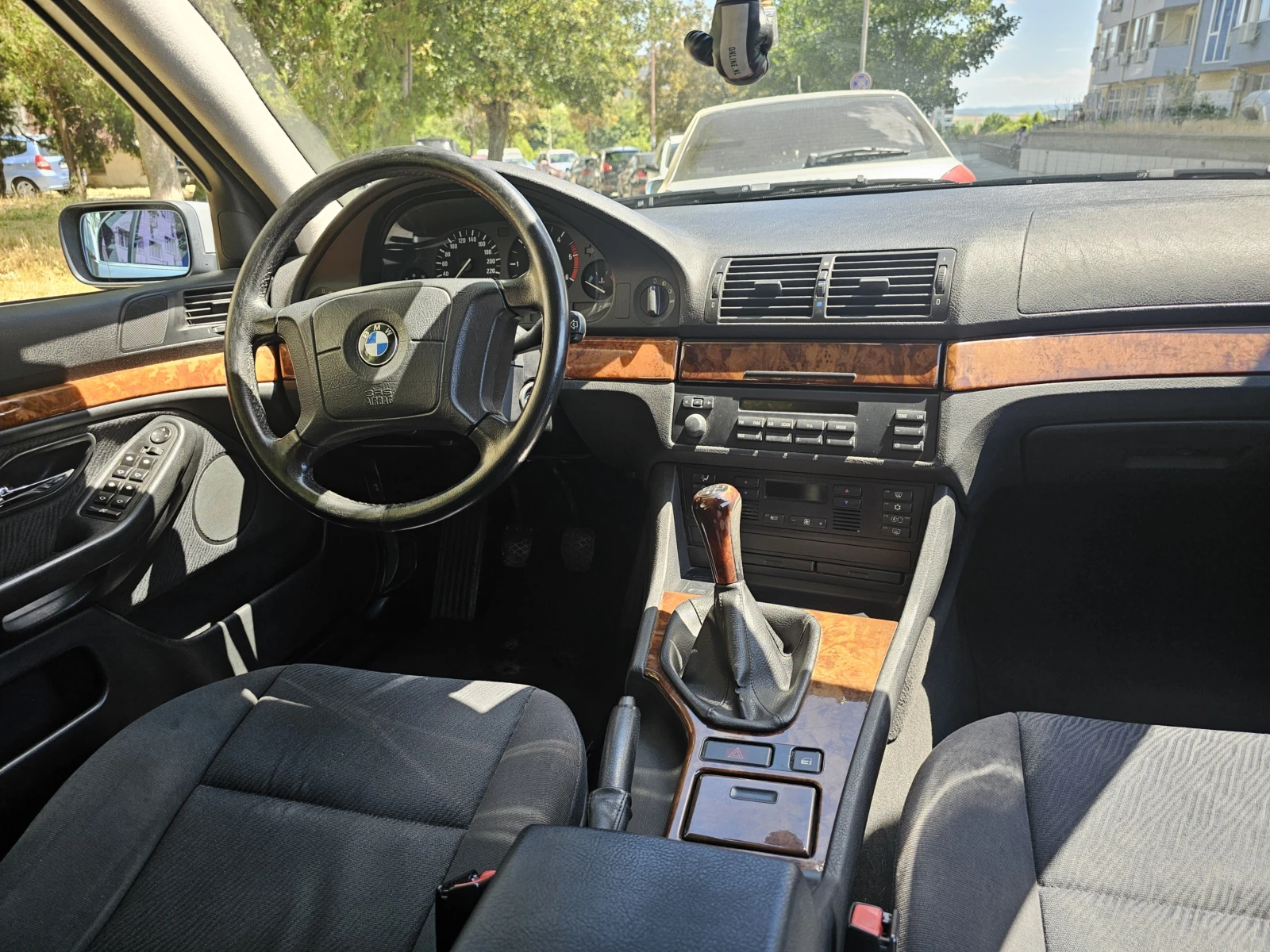 BMW 525 TDS - изображение 7