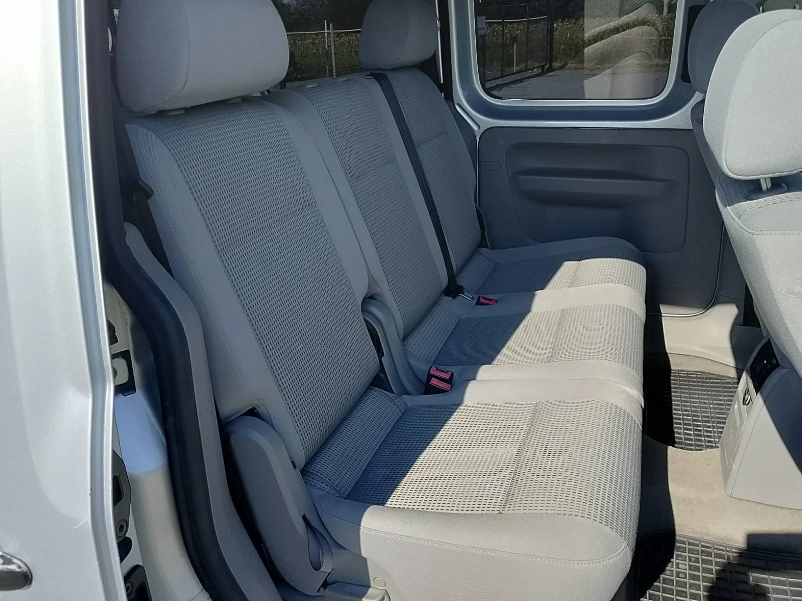 VW Caddy 1.9 TDI  | Mobile.bg   13