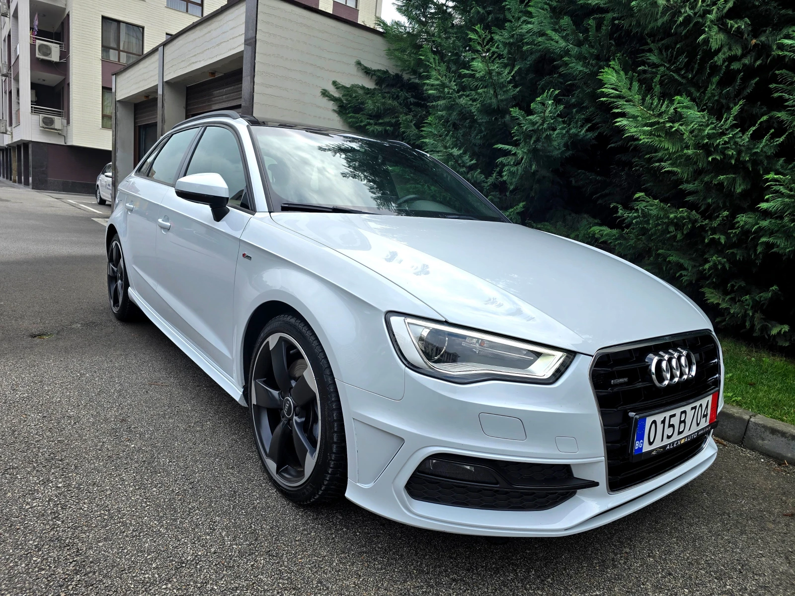 Audi A3 2.0TDI-S- line 4x4 - изображение 3