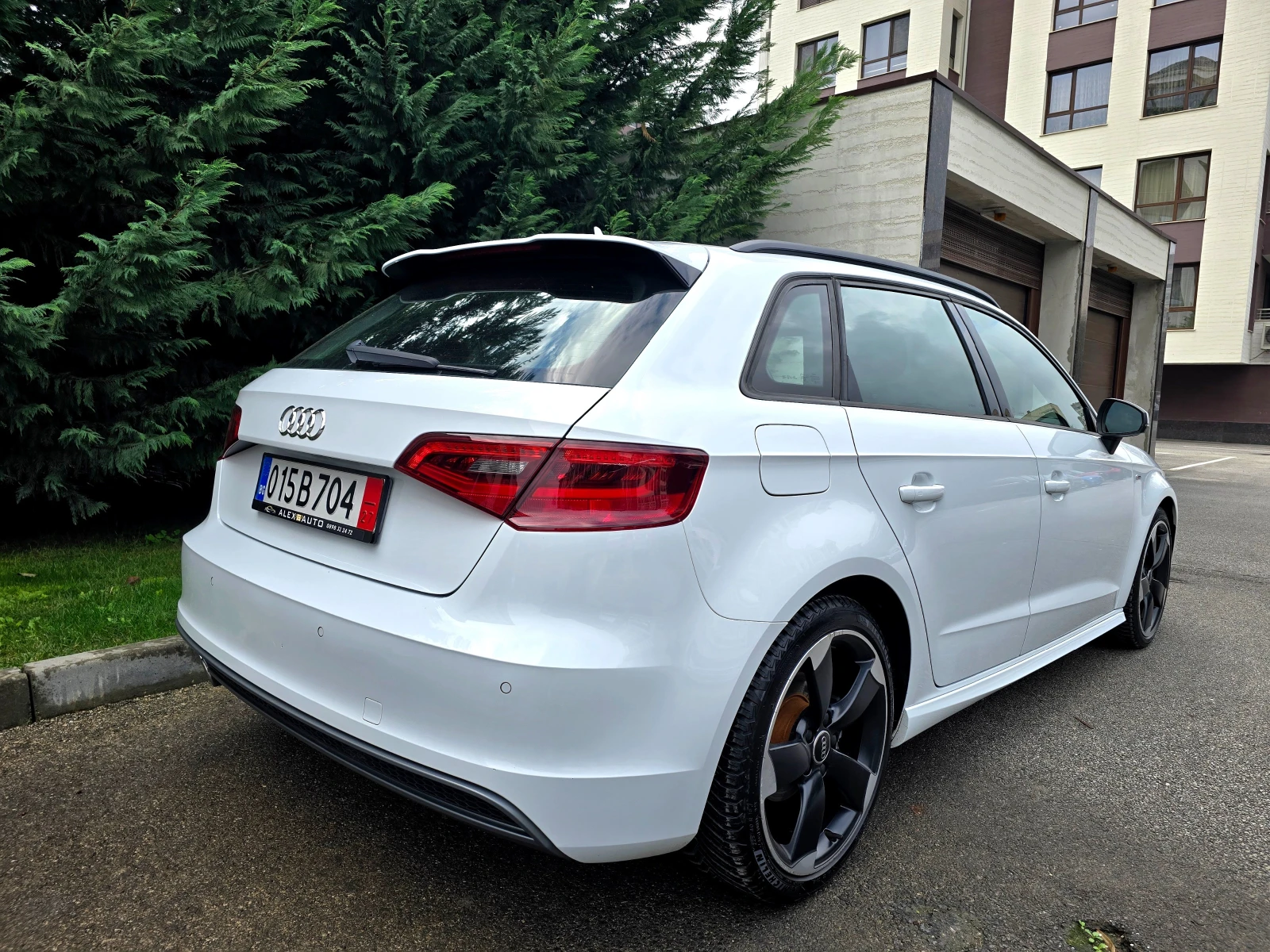 Audi A3 2.0TDI-S- line 4x4 - изображение 5