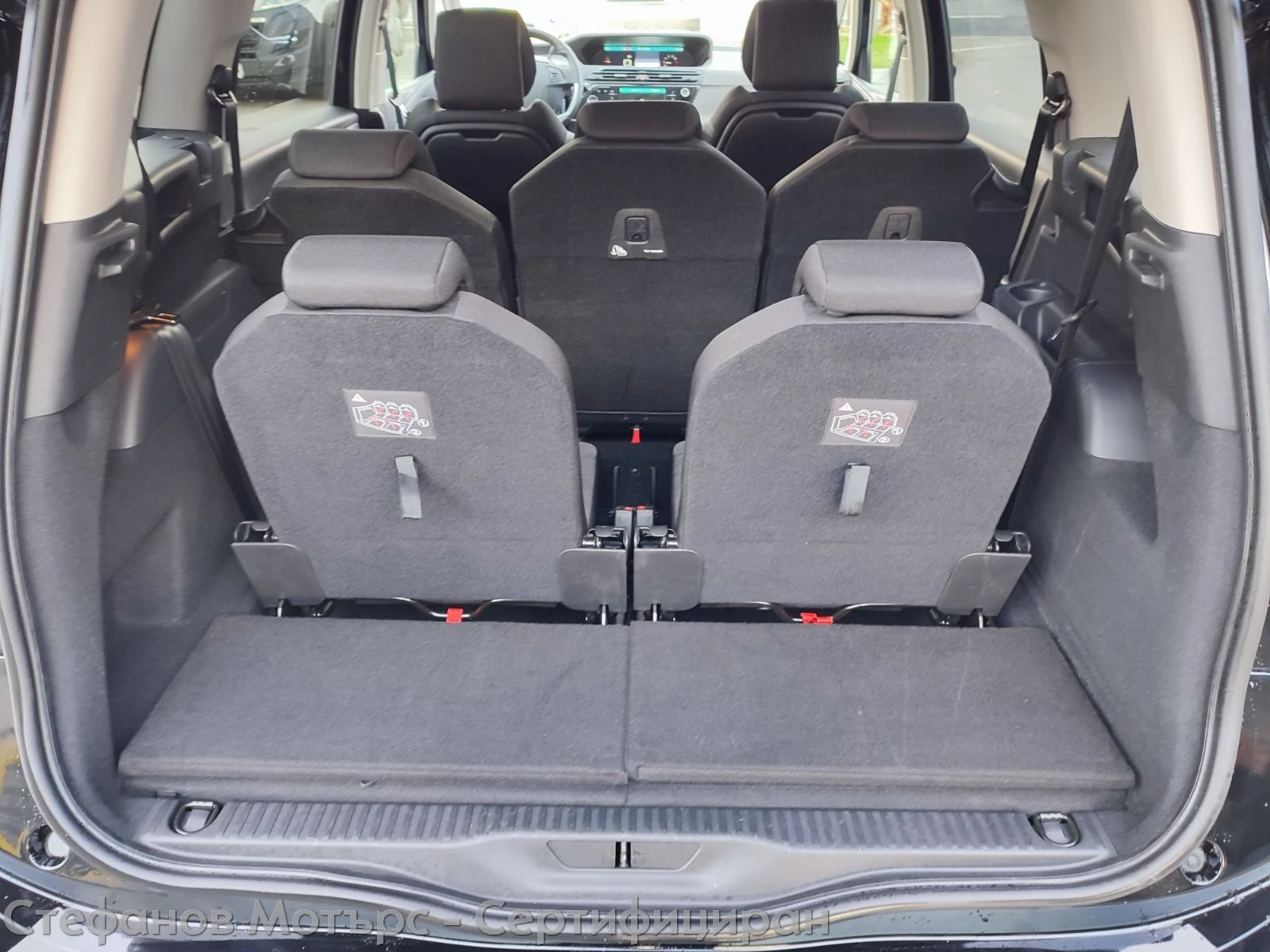 Citroen C4 6+ 1 Grand C4 Spacetourer Feel 1.5D (130hp) AT8, снимка 12 - Автомобили и джипове - 52390457