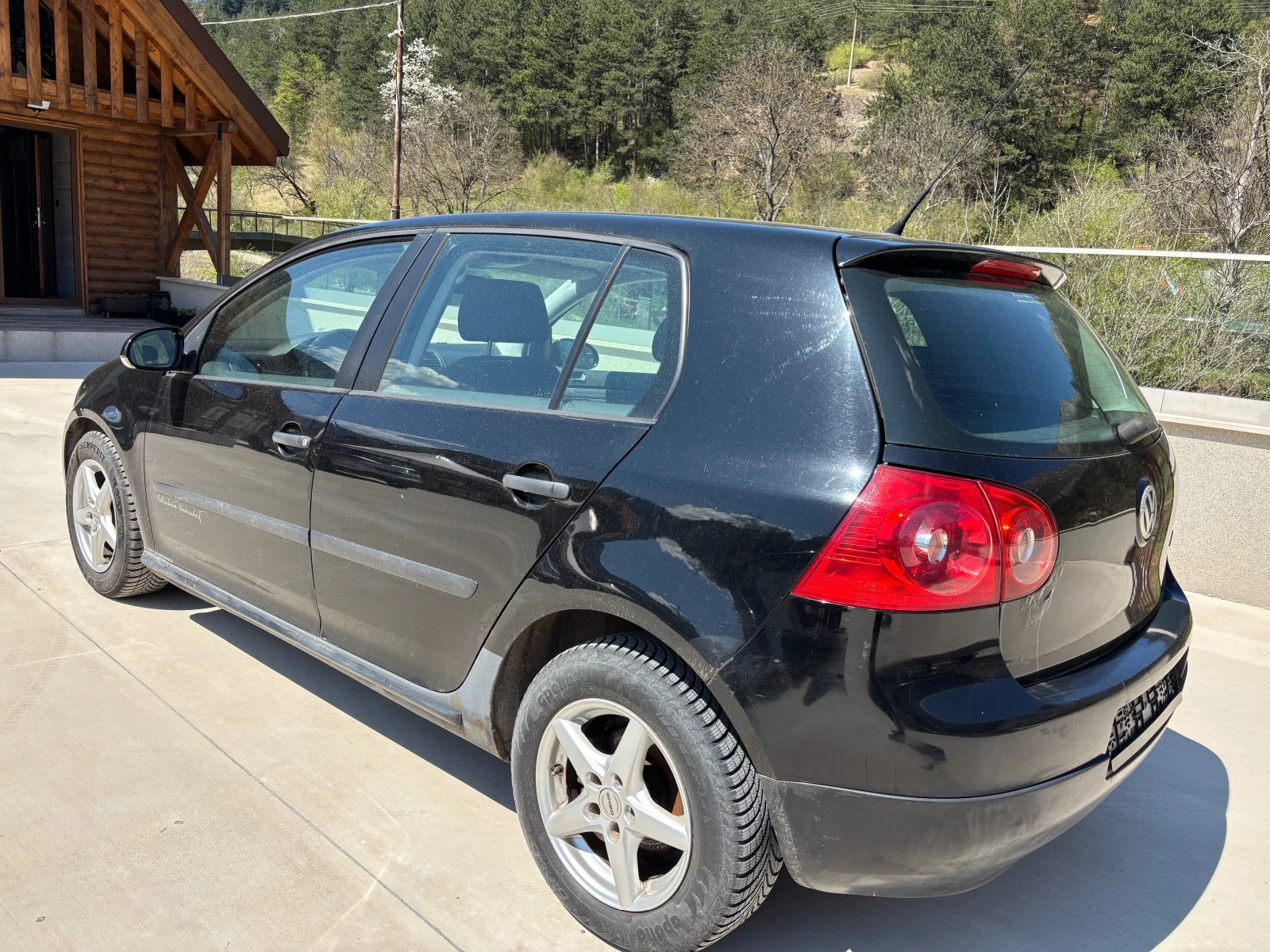 VW Golf 1, 4бен.75к.Климатроник., снимка 4 - Автомобили и джипове - 52745515