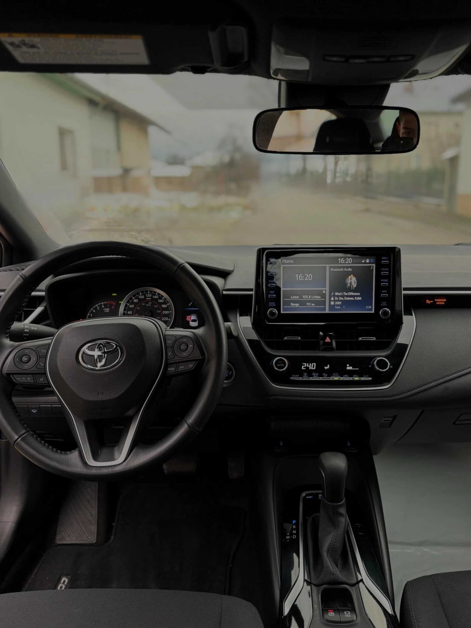 Toyota Corolla 2.0 SE   2021�. | Mobile.bg � ����������� 12