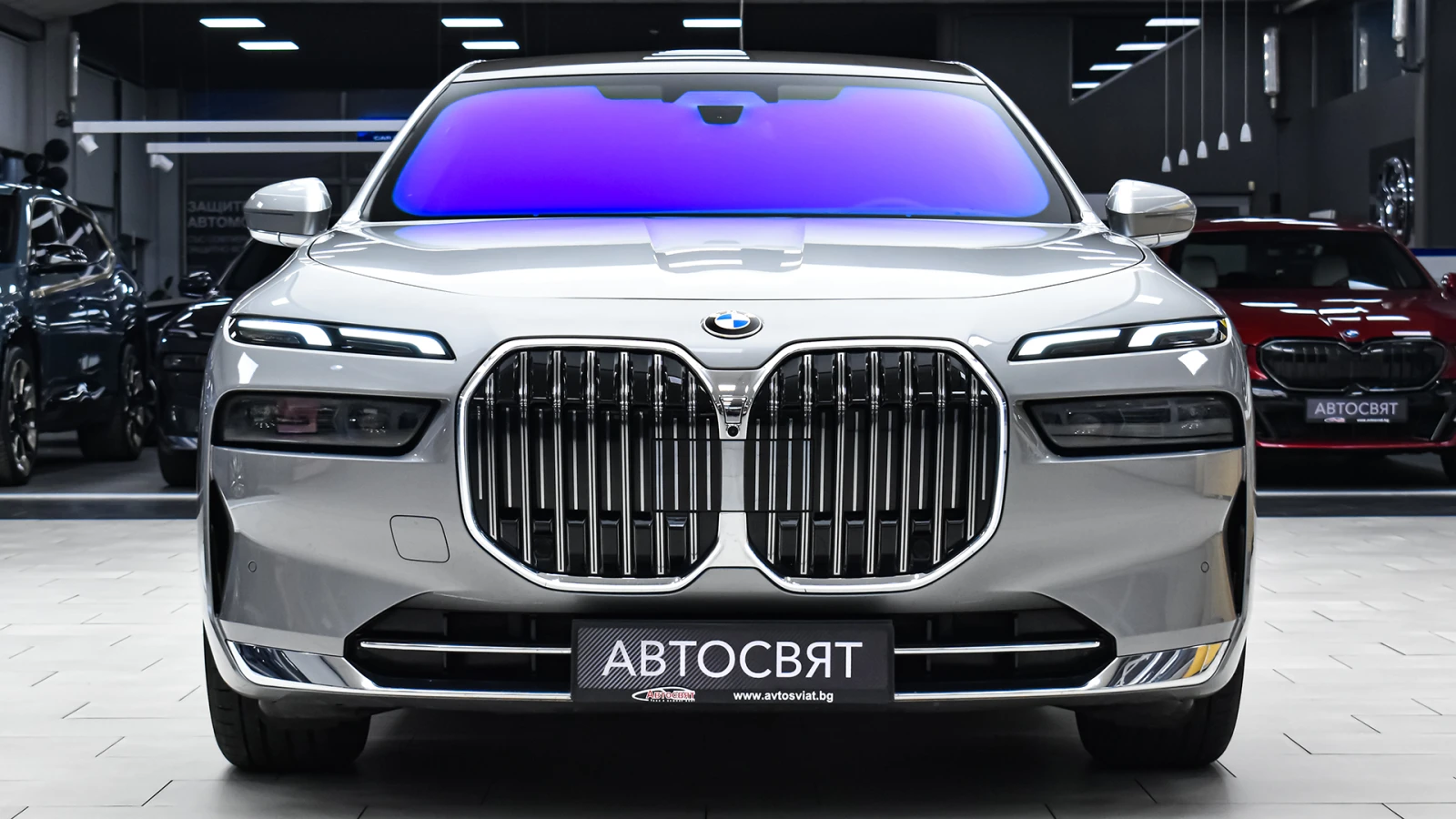 BMW 740 d xDrive Pure Excellence Mild Hybrid Sportautomati - изображение 2