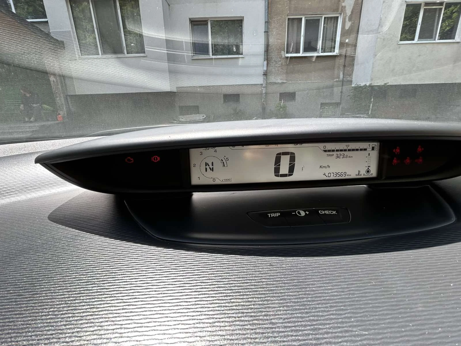 Citroen C4 1.6 - изображение 8