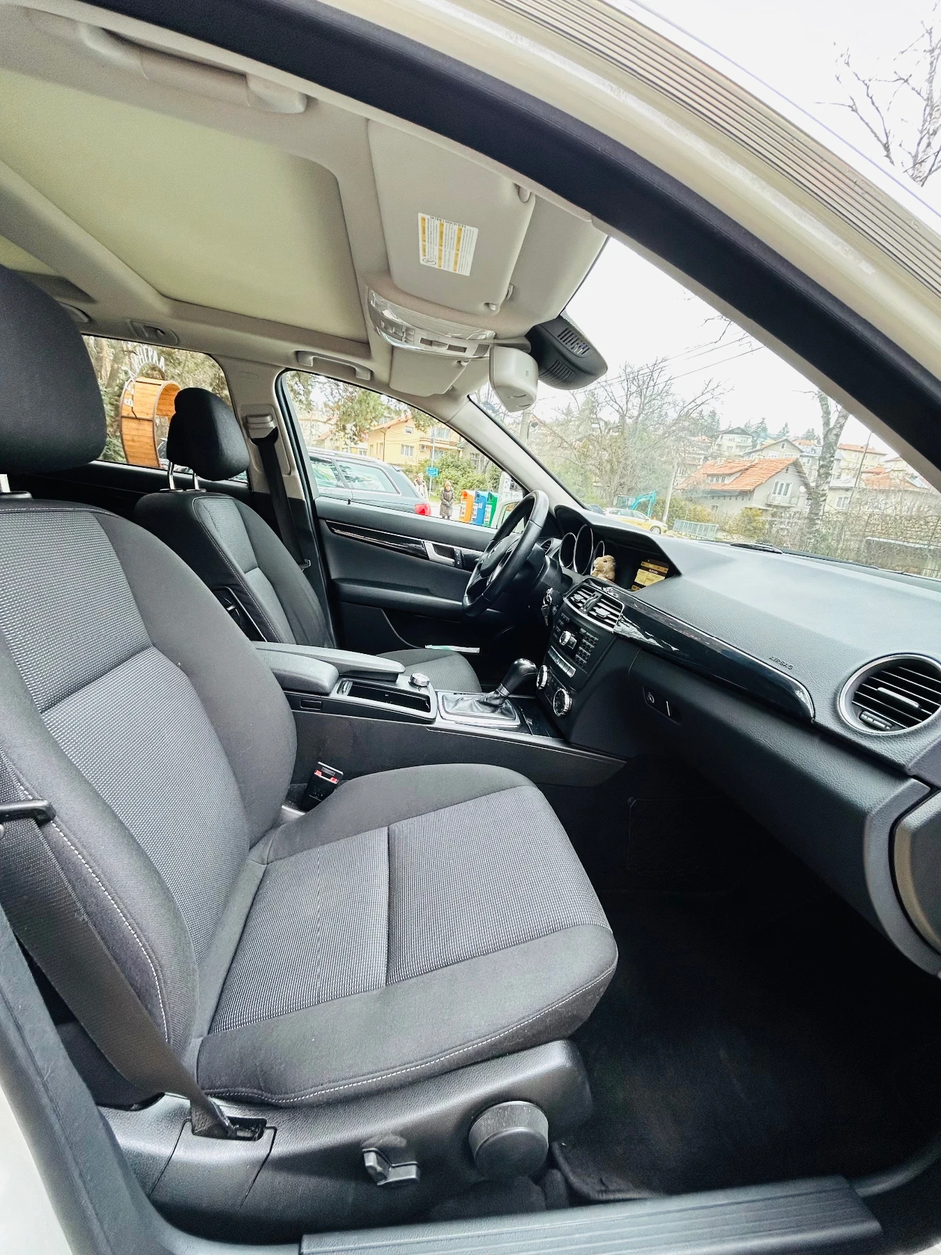 Mercedes-Benz C 220  - изображение 5