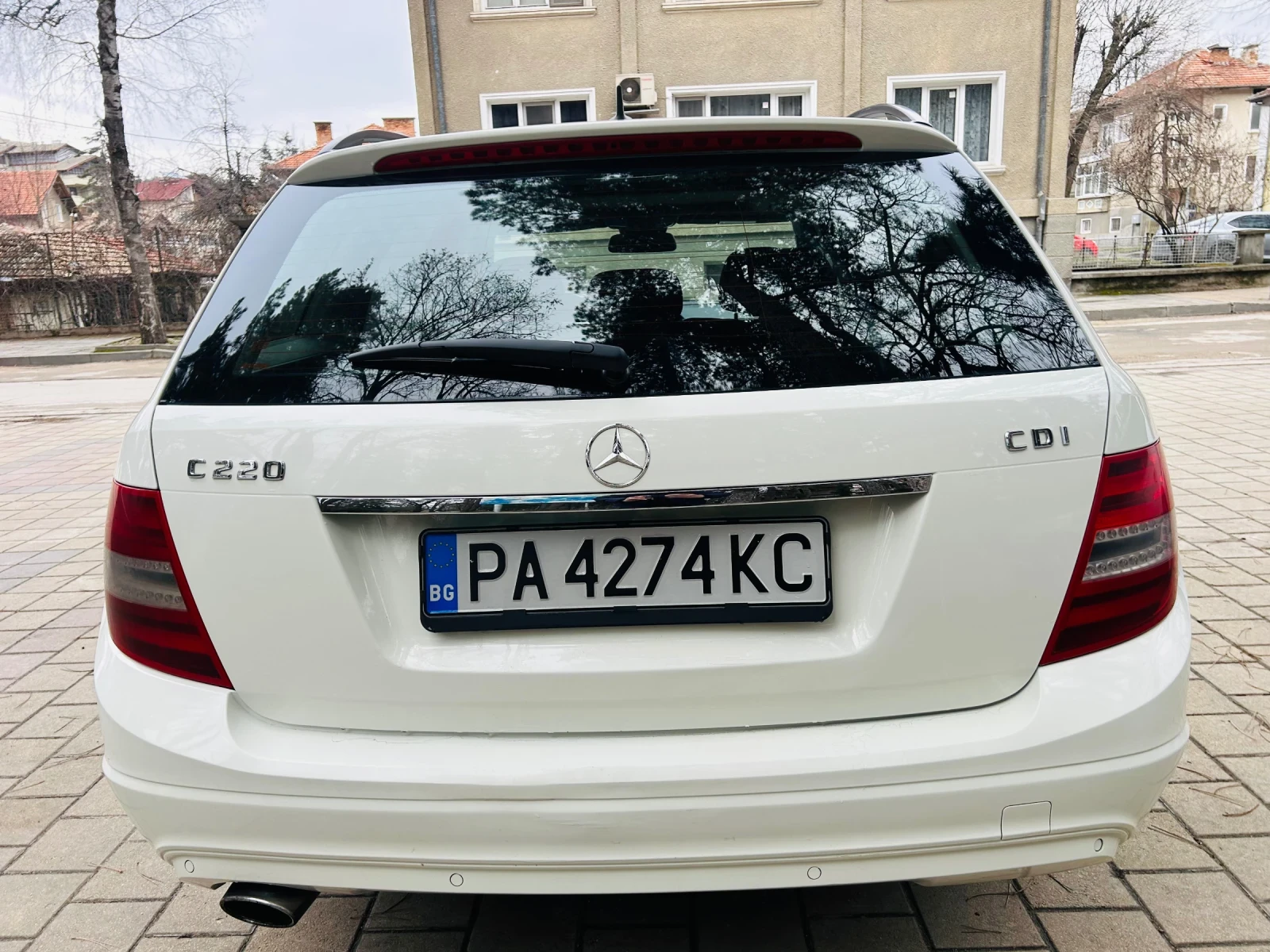 Mercedes-Benz C 220  - изображение 3