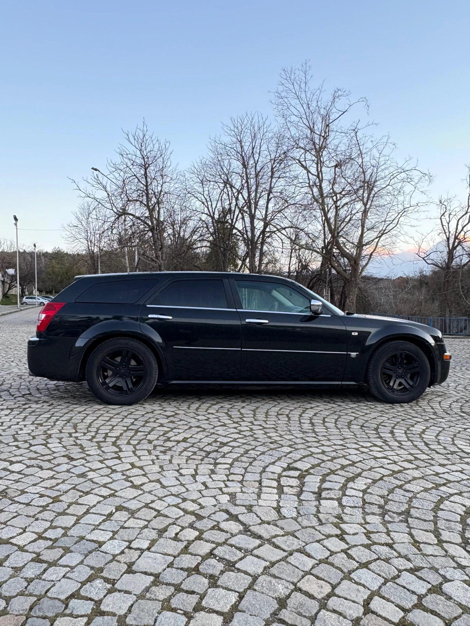 Chrysler 300c 3.5 AWD - изображение 4