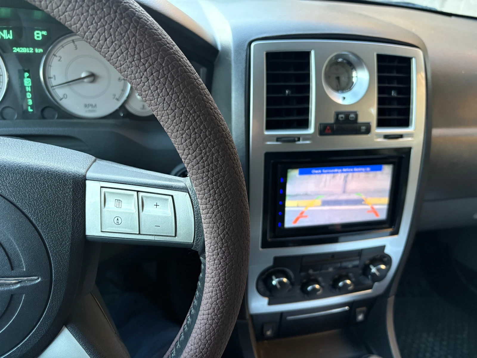 Chrysler 300c 3.5 AWD - изображение 8