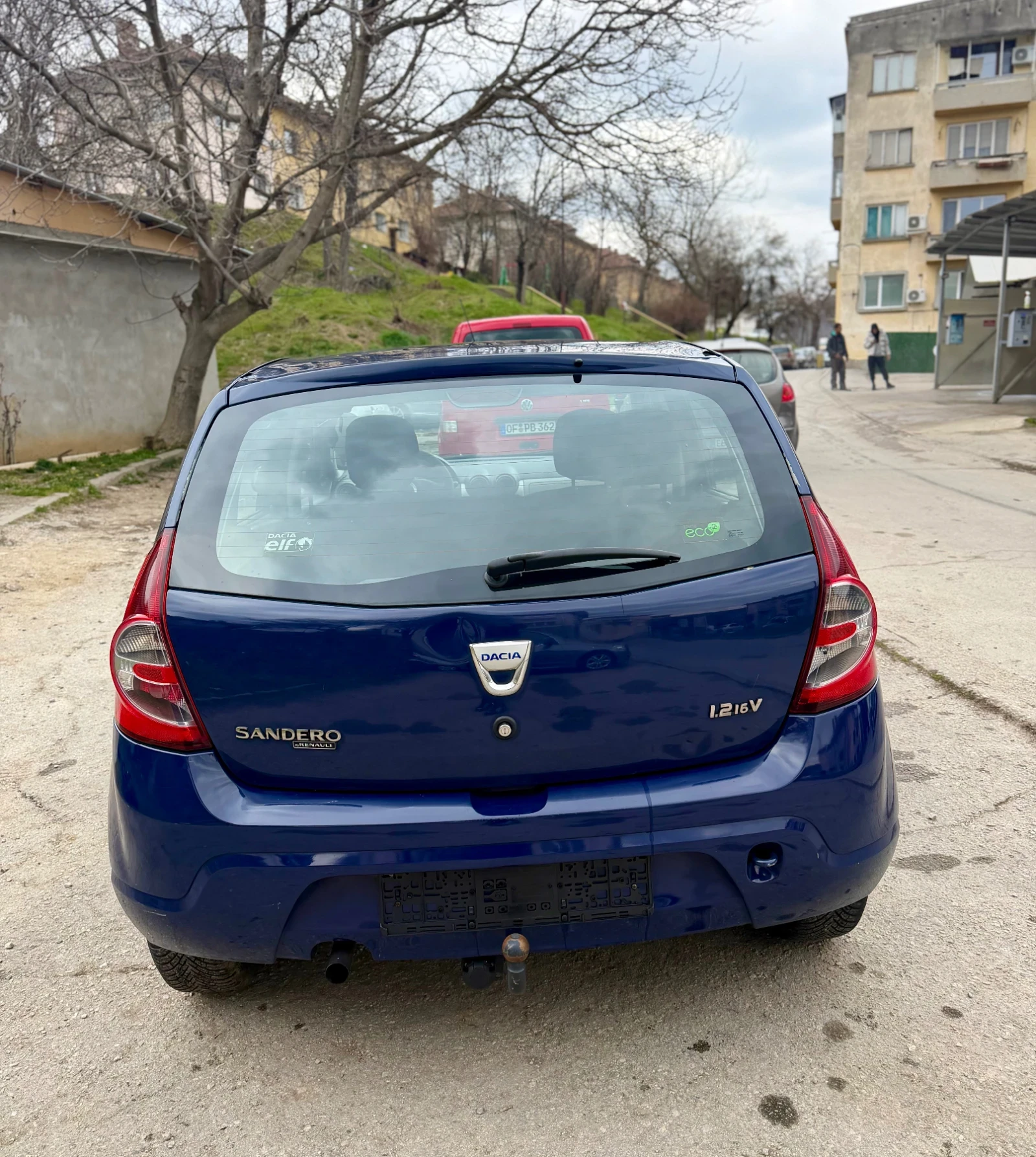Dacia Sandero 1.2i, снимка 6 - Автомобили и джипове - 54350863