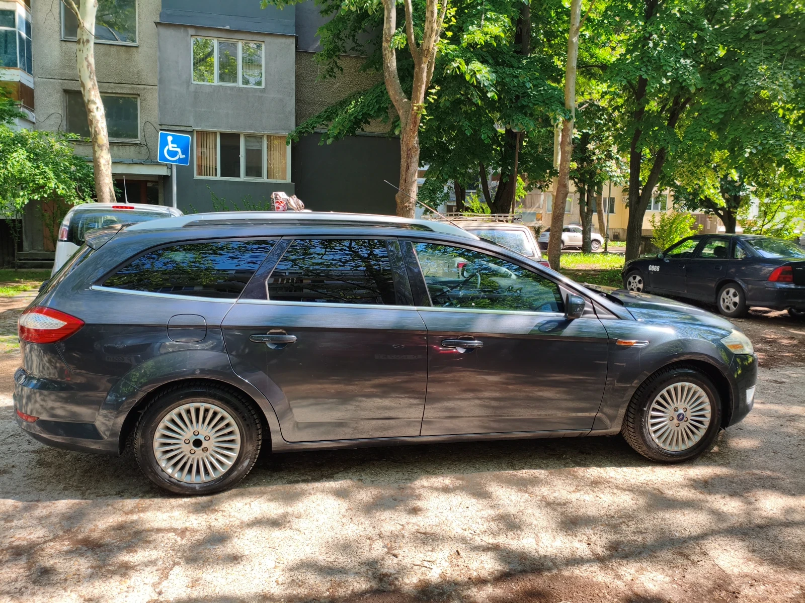 Ford Mondeo 2.2TDCi, снимка 14 - Автомобили и джипове - 54495780