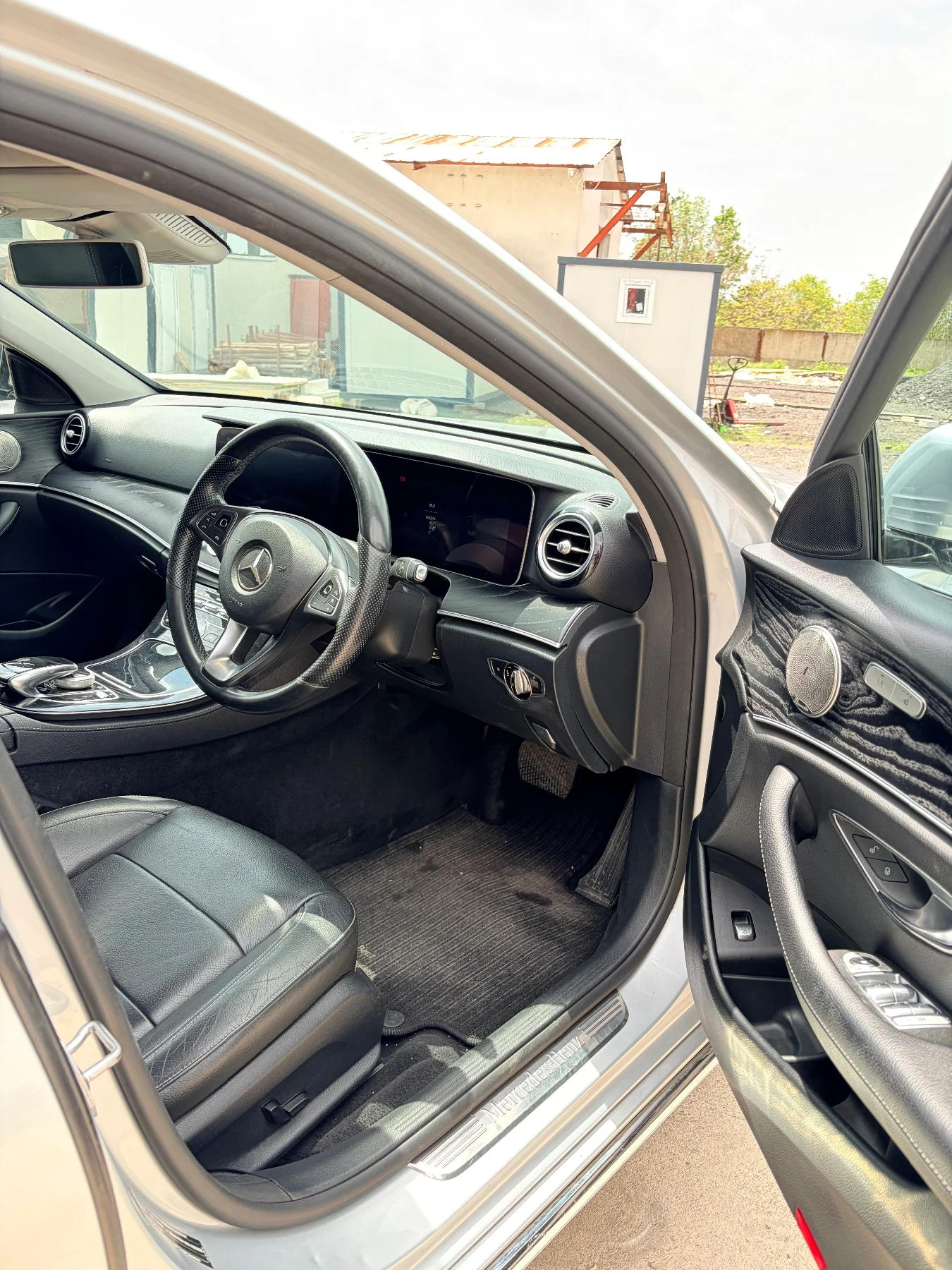 Mercedes-Benz E 220 9G Digital, снимка 7 - Автомобили и джипове - 54672936