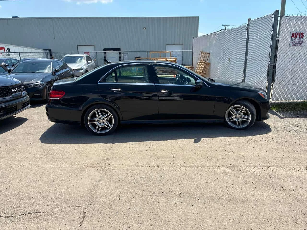 Mercedes-Benz E 350 АМГ ПАКЕТ/КЛИП/360/ПОДГРЕВ/CARFAX/ФИНАНСИРАНЕ, снимка 3 - Автомобили и джипове - 54723756
