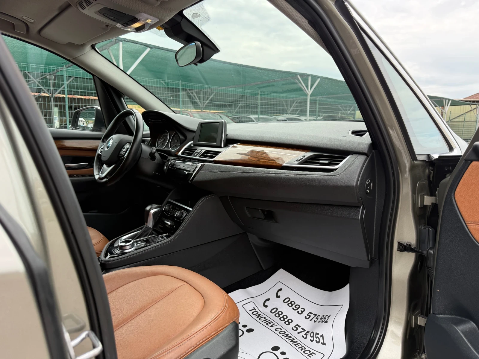 BMW 2 Active Tourer LUXURY LINE-155.000km-ДИСТРОНИК-КАМЕРА-ПОДГРЕВ, снимка 14 - Автомобили и джипове - 55135007