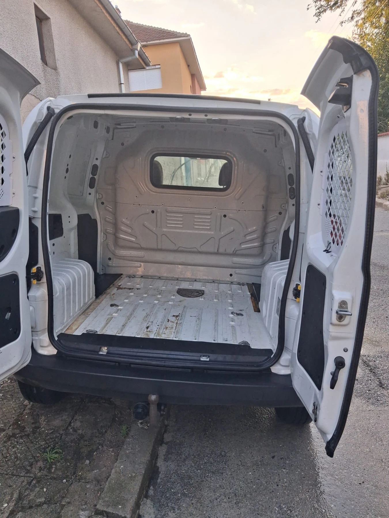 Citroen Nemo Ван, снимка 4 - Автомобили и джипове - 55429505