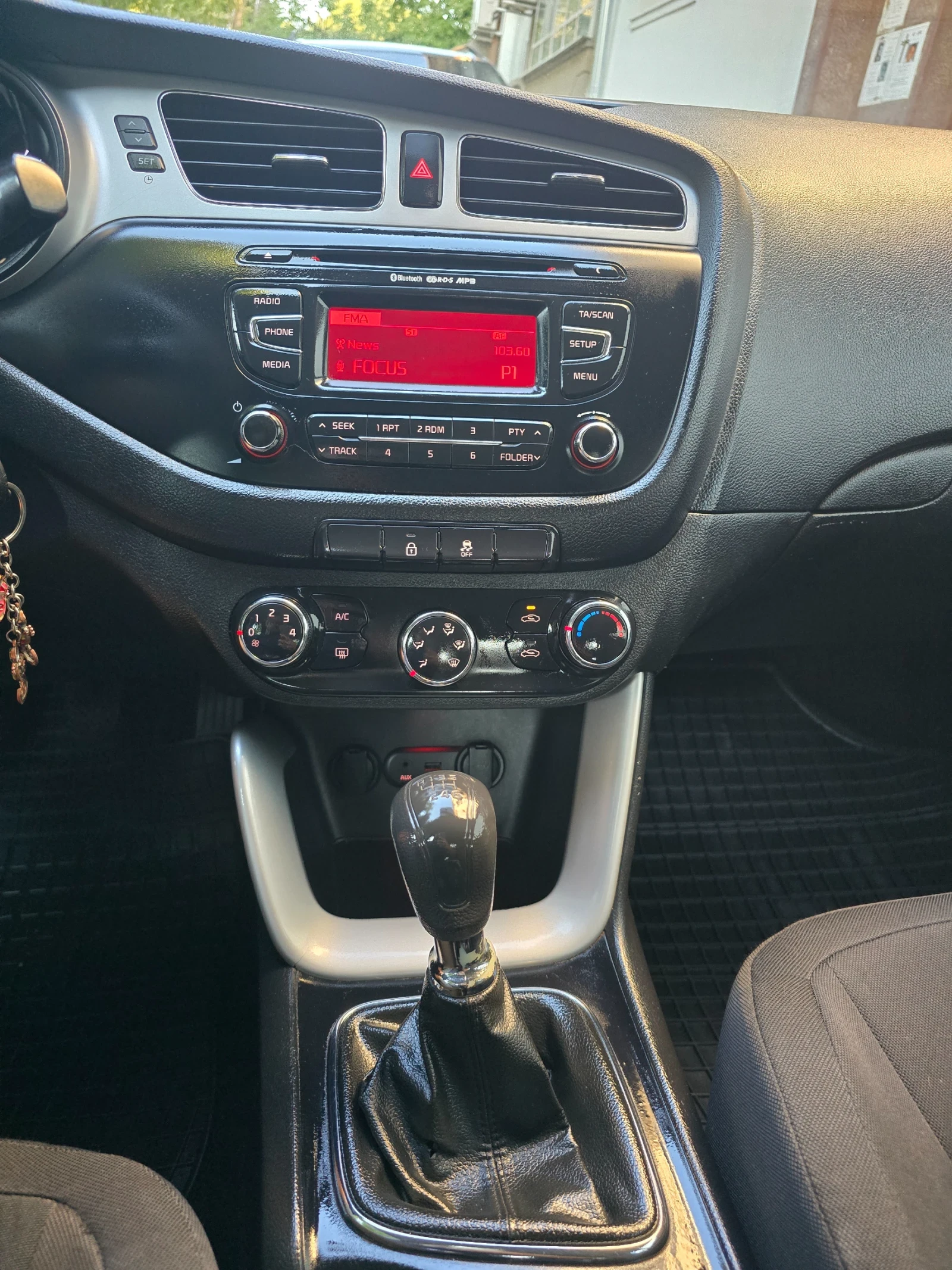 Kia Ceed, снимка 11 - Автомобили и джипове - 55532831