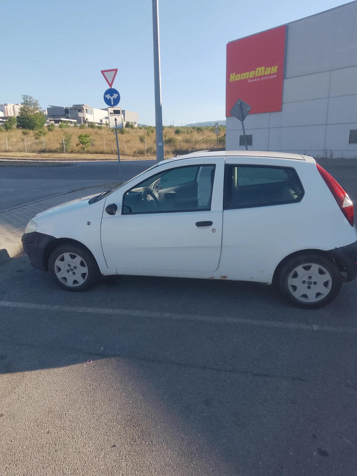 Fiat Punto, снимка 5 - Автомобили и джипове - 55694624