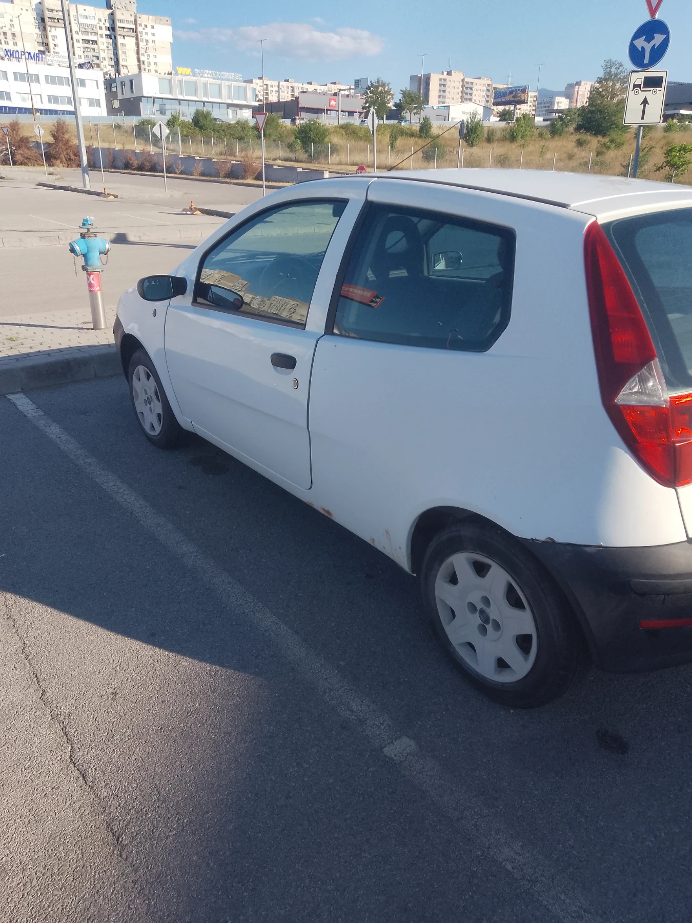 Fiat Punto, снимка 3 - Автомобили и джипове - 55694624