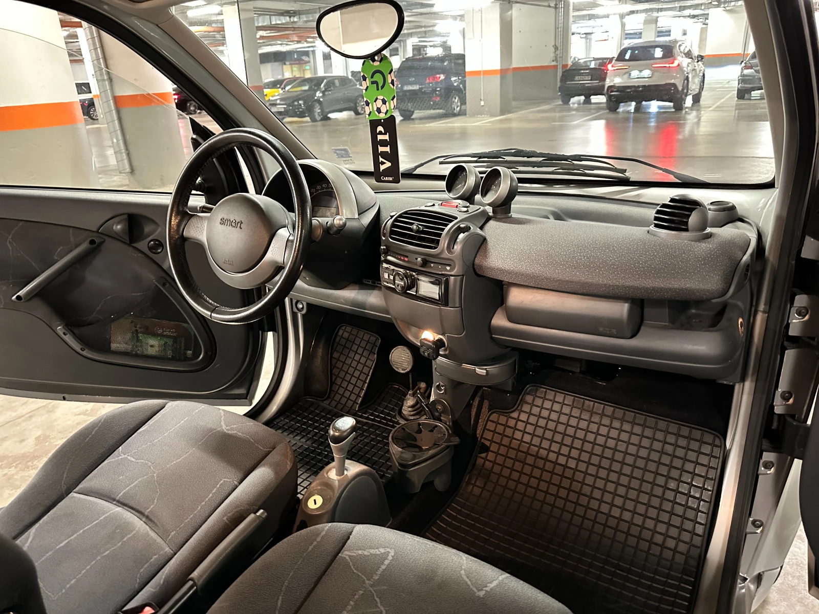 Smart Fortwo 0.7, снимка 12 - Автомобили и джипове - 55779088