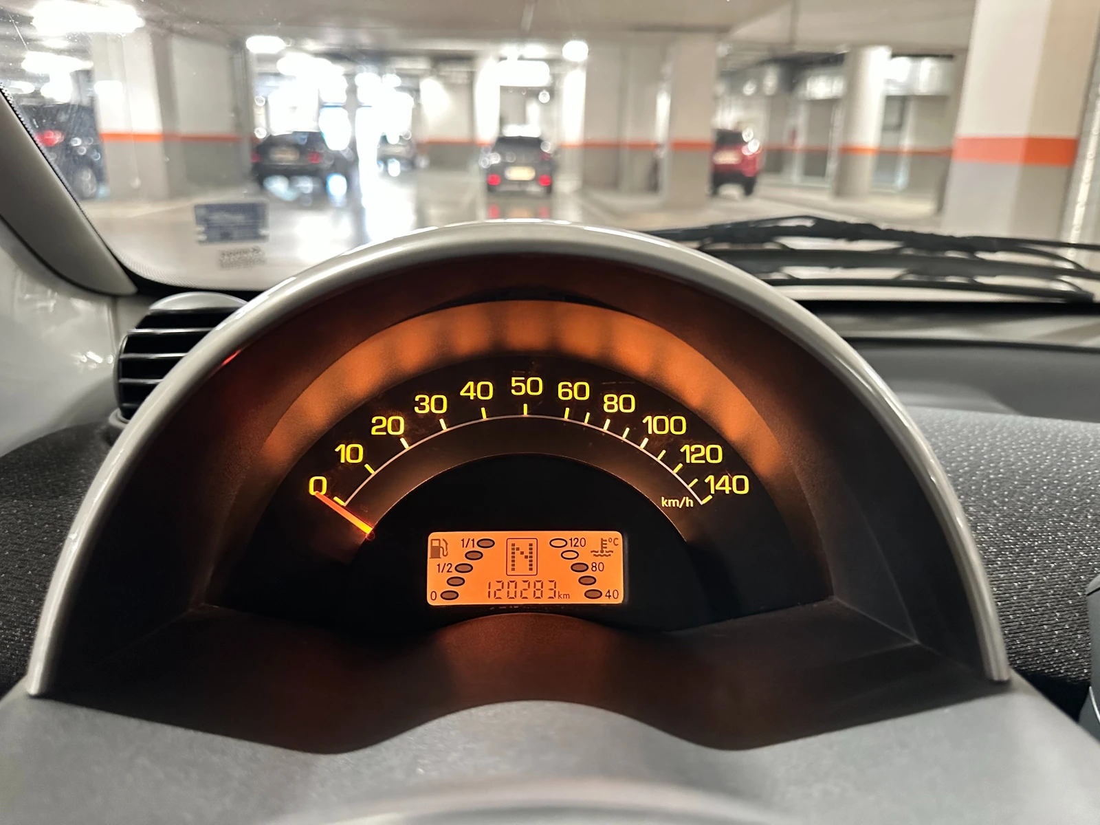 Smart Fortwo 0.7, снимка 13 - Автомобили и джипове - 55779088