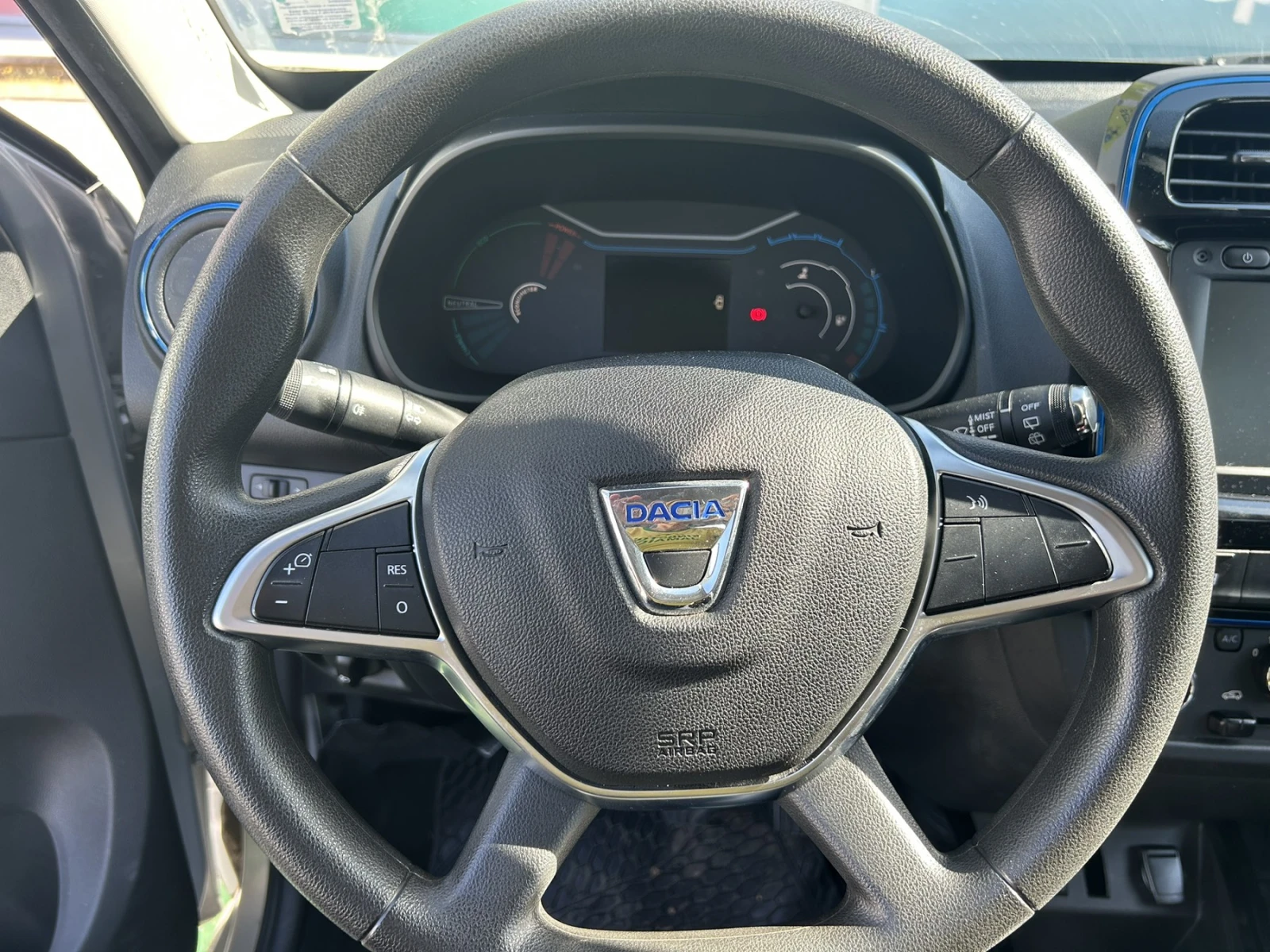 Dacia Spring, снимка 7 - Автомобили и джипове - 56116848