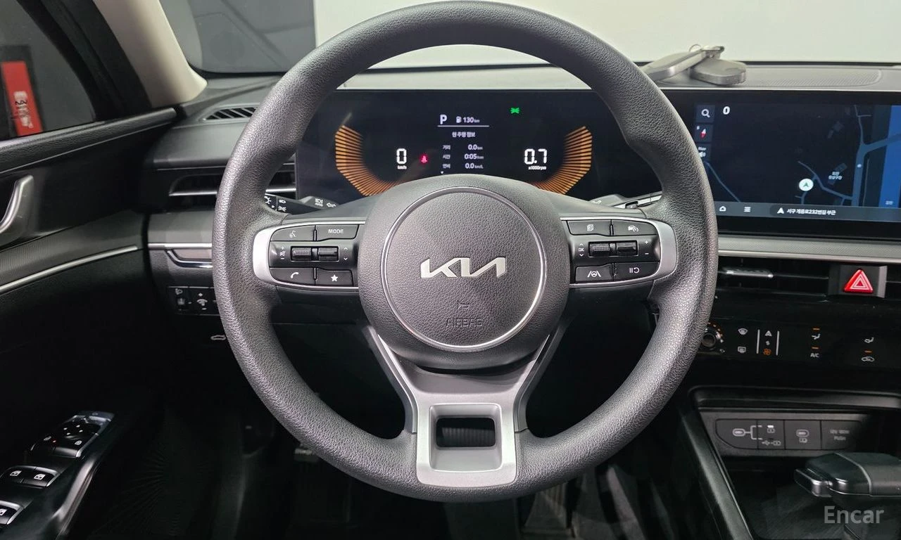 Kia K5 2.0* LANE* ASSIST* ПОДГРЕВ* КАМЕРА* , снимка 7 - Автомобили и джипове - 56295501