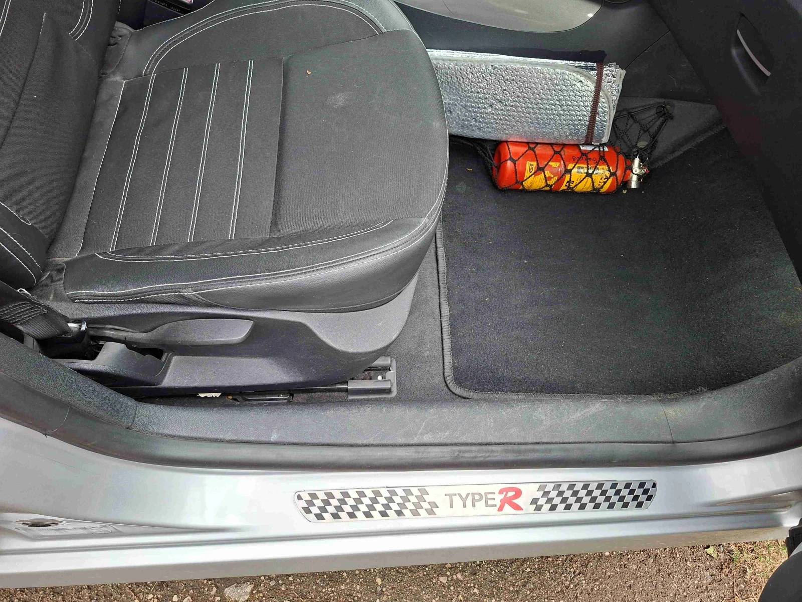 Renault Laguna 3 Grand tour, снимка 13 - Автомобили и джипове - 56482366