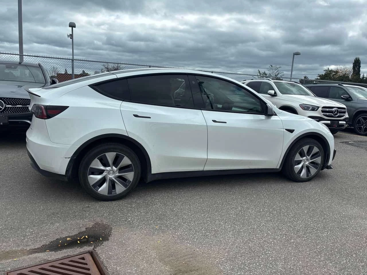 Tesla Model Y * Long Range * CARFAX * ��� ������������ ������ | Mobile.bg � ����������� 3