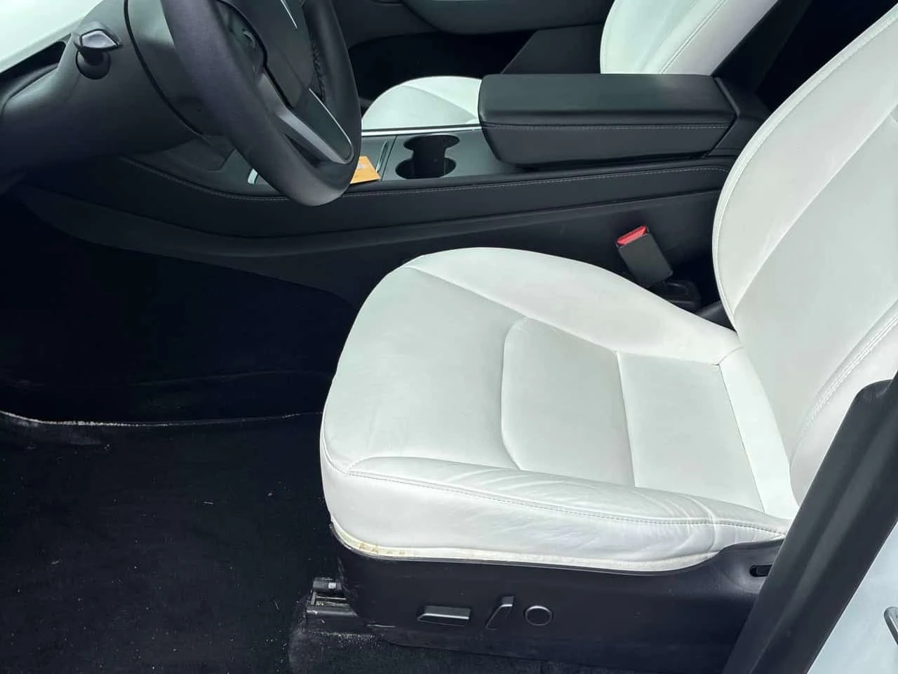 Tesla Model Y * Long Range * CARFAX * ��� ������������ ������ | Mobile.bg � ����������� 16