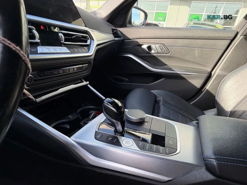BMW 330, снимка 12 - Автомобили и джипове - 56685920