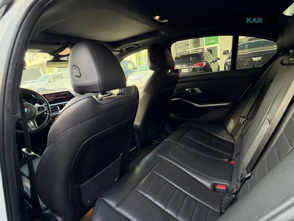BMW 330, снимка 15 - Автомобили и джипове - 56685920