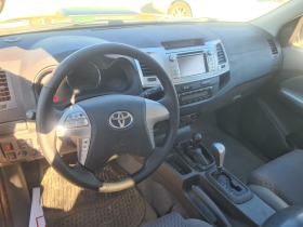 Toyota Hilux, снимка 9 - Автомобили и джипове - 44017957